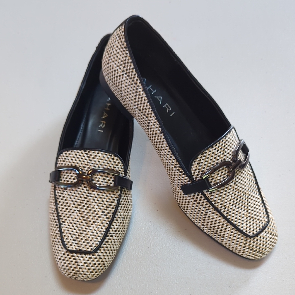 Tahari, Royal, Woven Checked Loafers With Shades Of Black Brown And Cream. Sz8